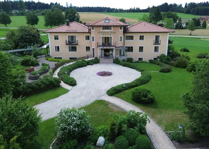 ホテル Naturhotel Goldene Zeit